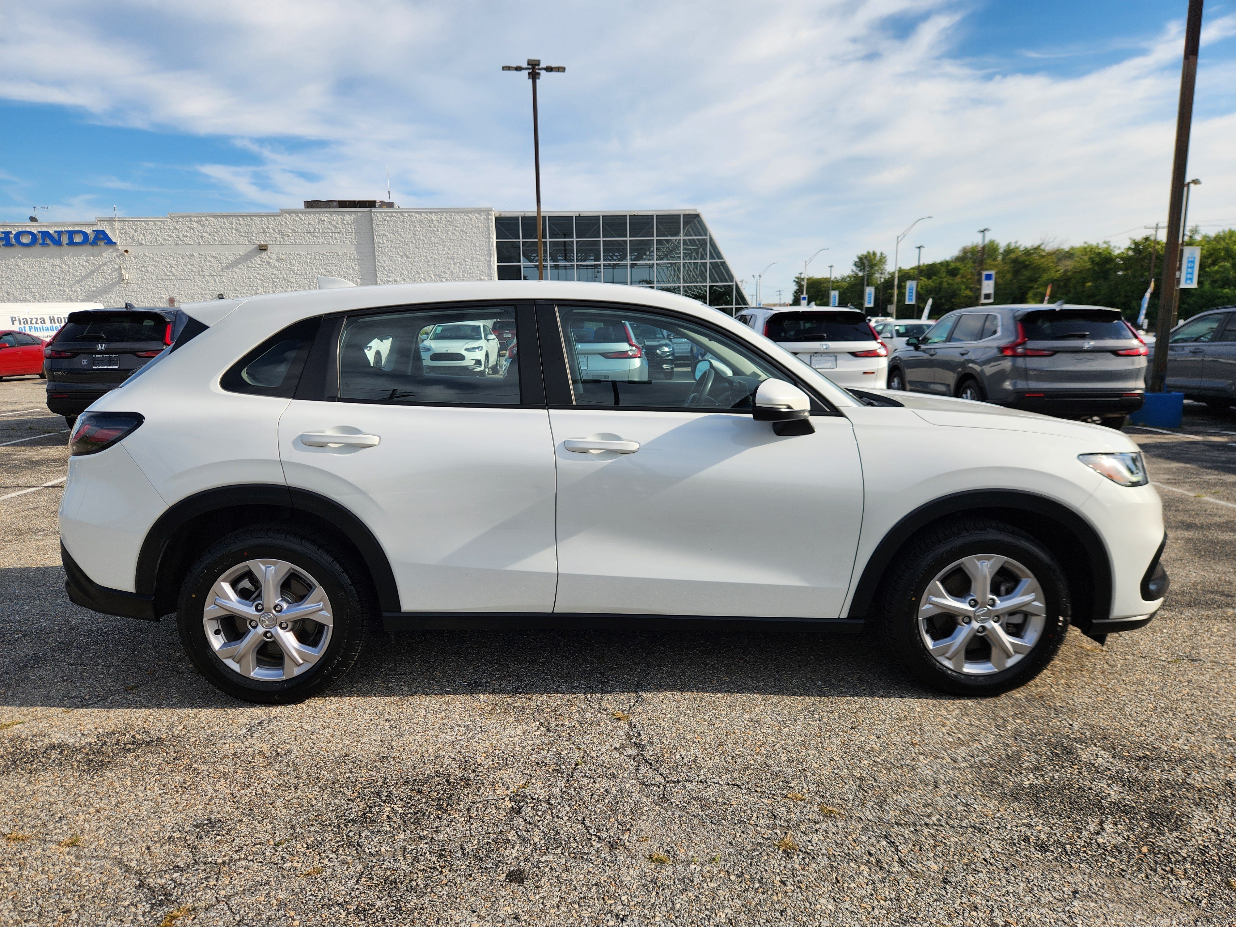 Certified 2024 Honda HR-V LX image 6