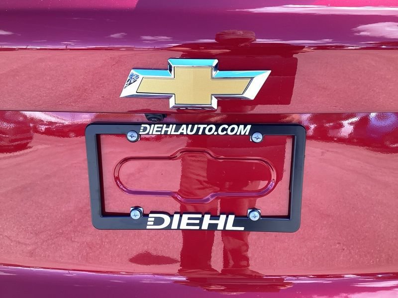 New 2027 Chevrolet Equinox LT w/ Convenience Package II AWD/4WD image 11