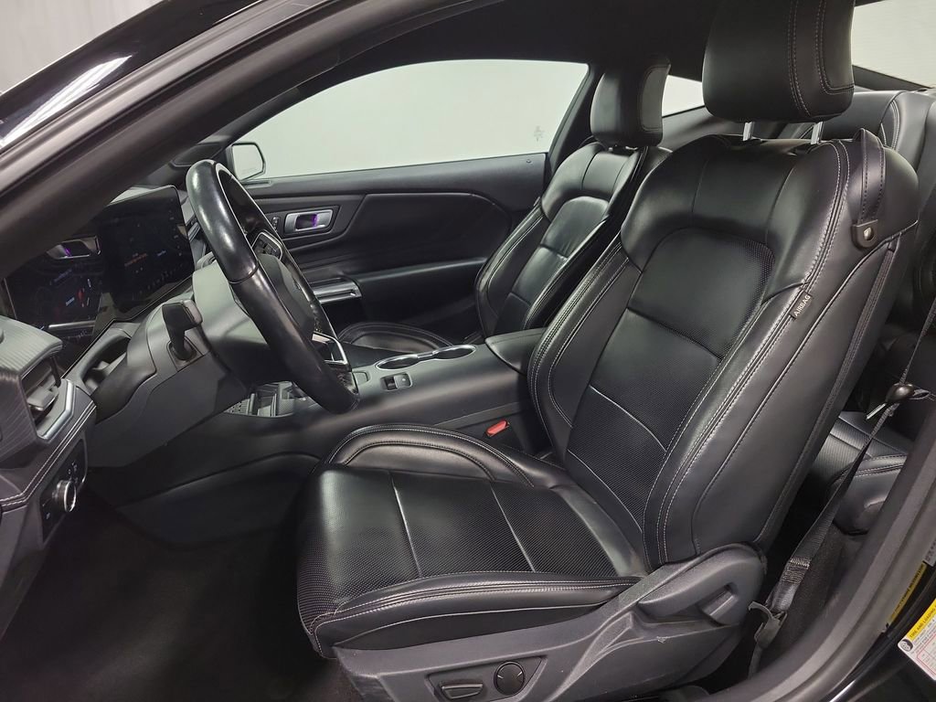 Used 2024 Ford Mustang Premium image 13