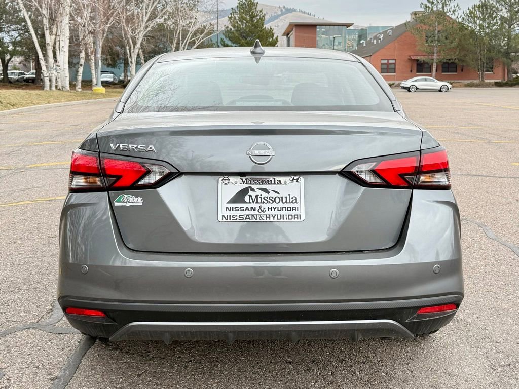 New 2025 Nissan Versa SV image 9