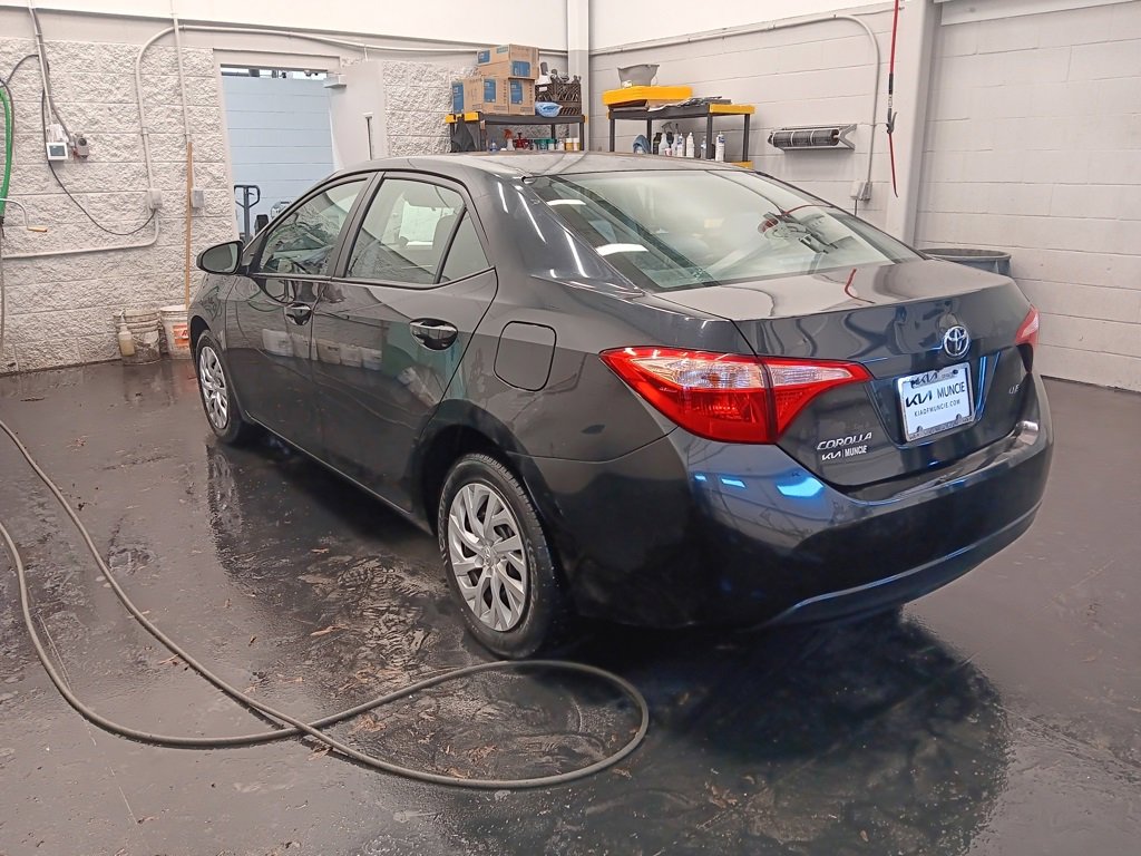 Used 2017 Toyota Corolla L image 10