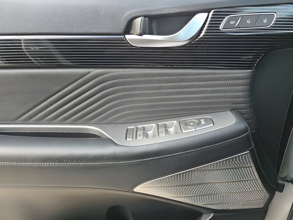 Used 2023 Hyundai Palisade Calligraphy FWD image 21