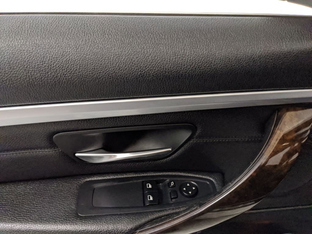 Used 2016 BMW 428i Coupe w/ Premium Package image 16