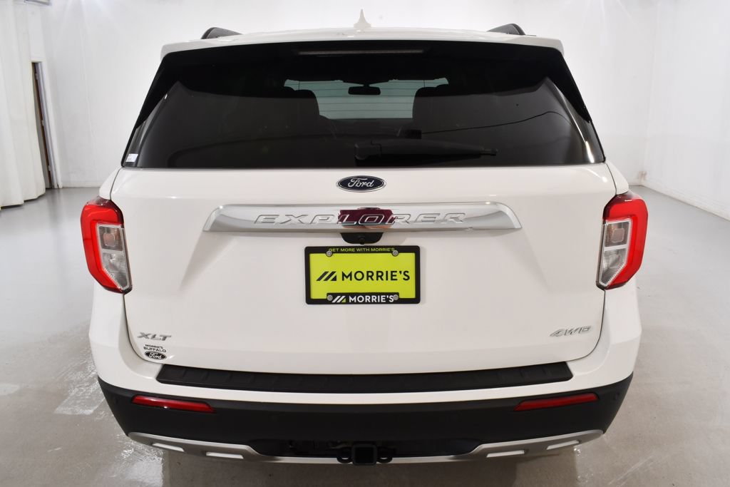 Used 2022 Ford Explorer XLT w/ Equipment Group 202A AWD/4WD image 13