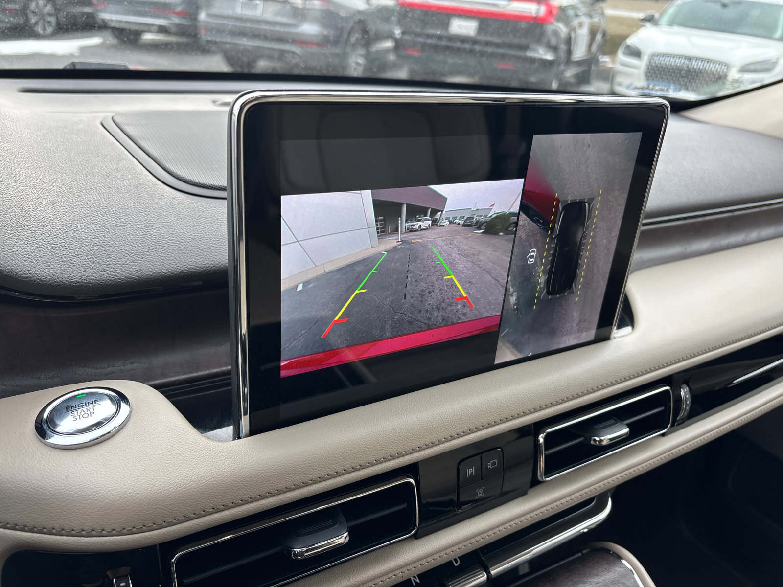 Used 2020 Lincoln Aviator Reserve w/ Equipment Group 202A image 20