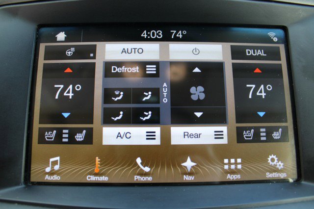 Used 2018 Lincoln MKT AWD w/ Technology Package image 27