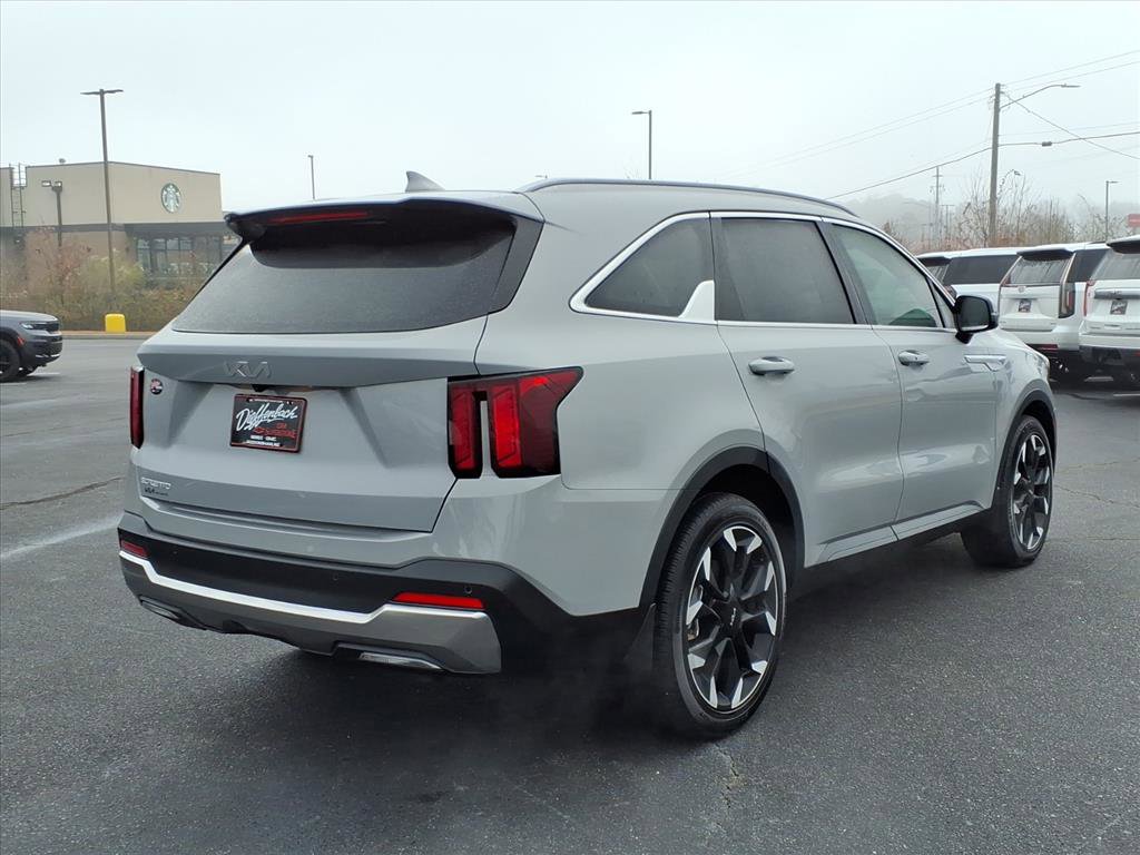 Used 2025 Kia Sorento EX w/ Panoramic Sunroof Package image 19