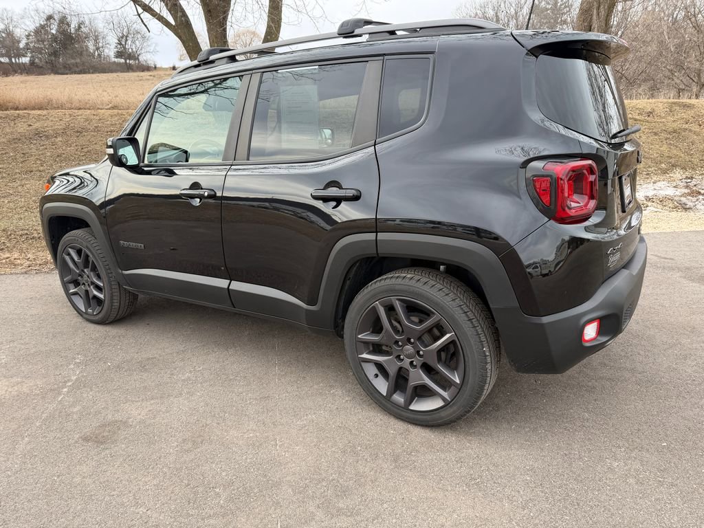 Used 2020 Jeep Renegade Altitude image 8