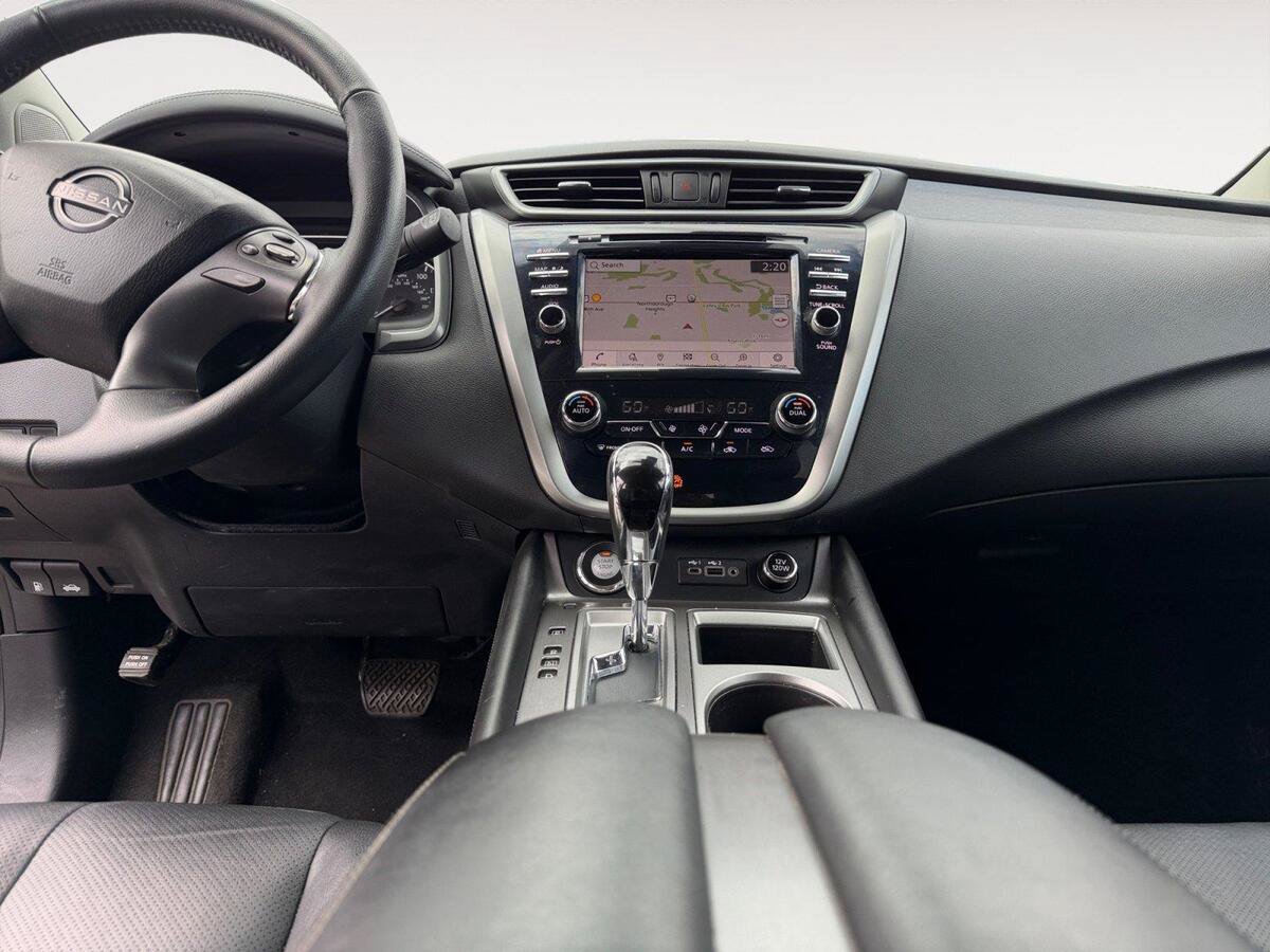 Used 2024 Nissan Murano SL AWD/4WD image 11