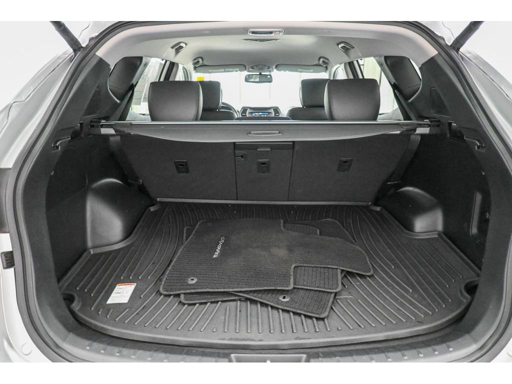 Used 2018 Hyundai Santa Fe Sport 2.0T w/ Cargo Package AWD/4WD image 46