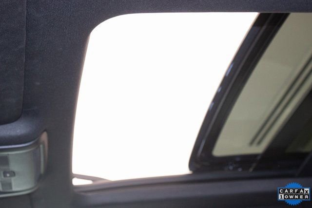 Used 2025 Cadillac XT6 Premium Luxury image 22