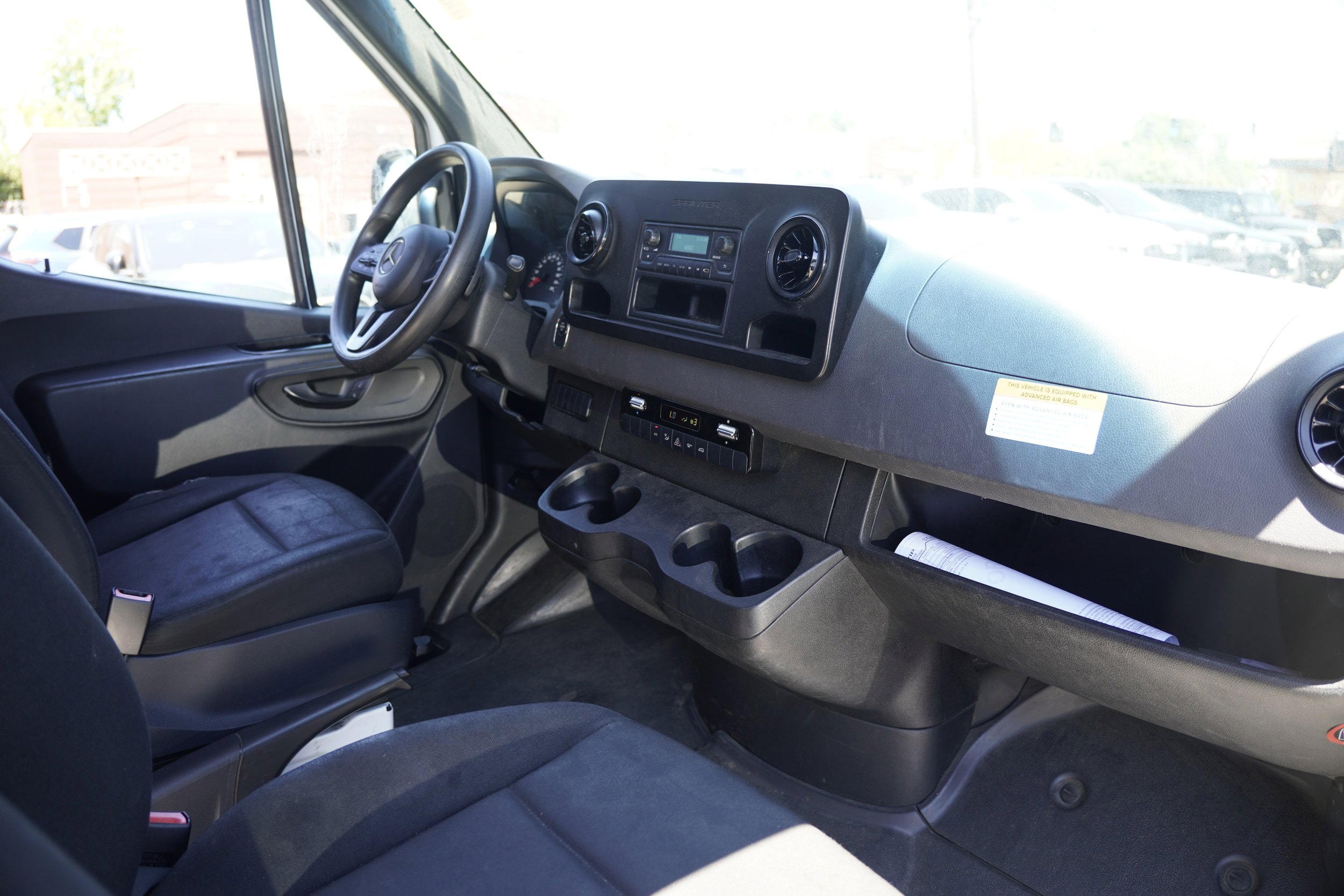 Used 2023 Mercedes-Benz Sprinter 2500 image 25