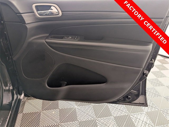 Certified 2021 Jeep Grand Cherokee Laredo image 33