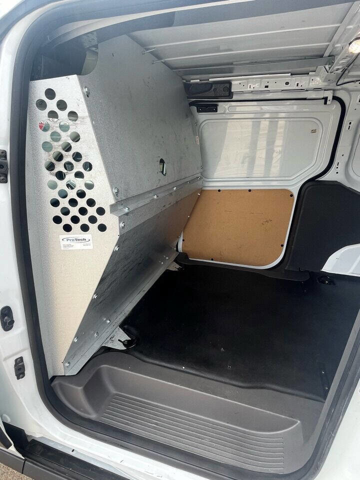 Used 2019 Ford Transit Connect XL image 12