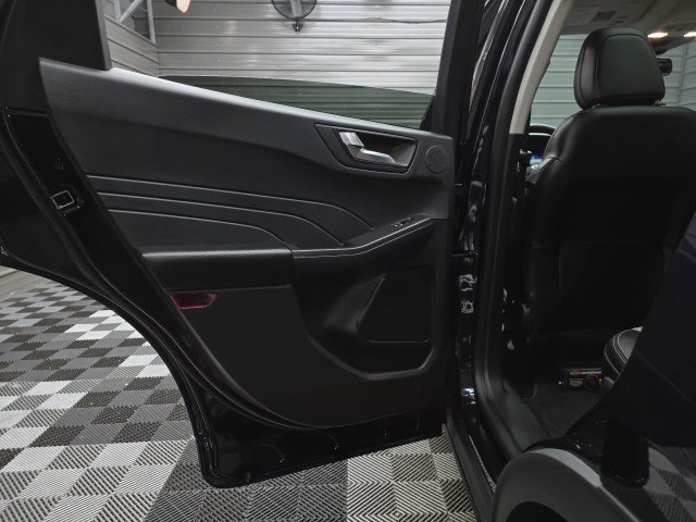 Used 2021 Ford Escape Titanium w/ Titanium Elite Package FWD image 37