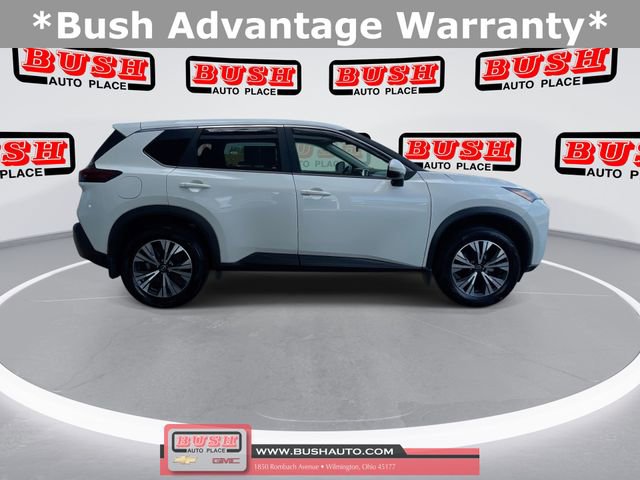 Used 2022 Nissan Rogue SV image 4