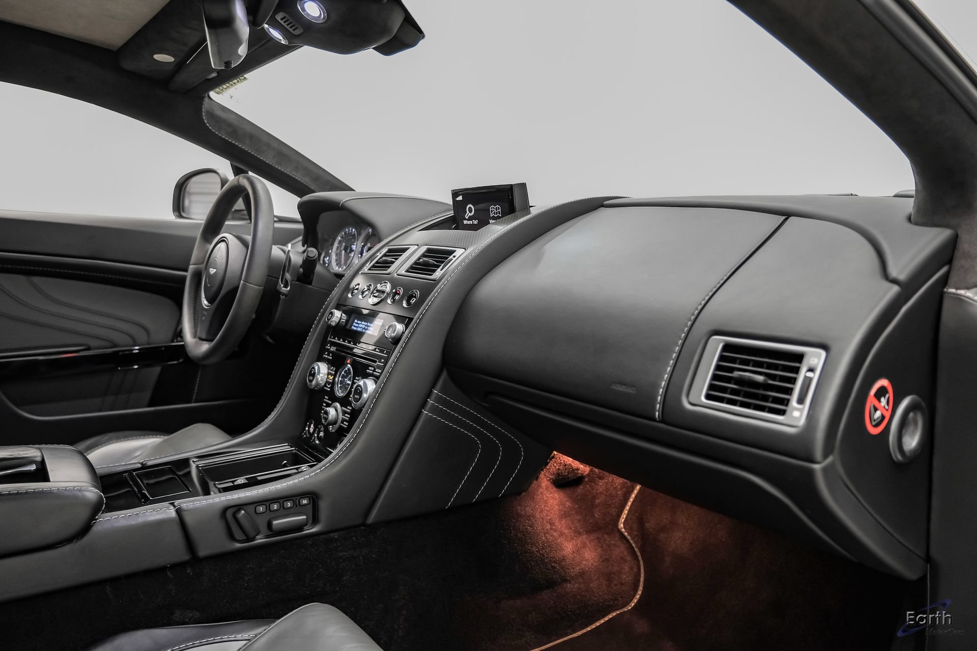 Used 2014 Aston Martin V8 Vantage S RWD image 48