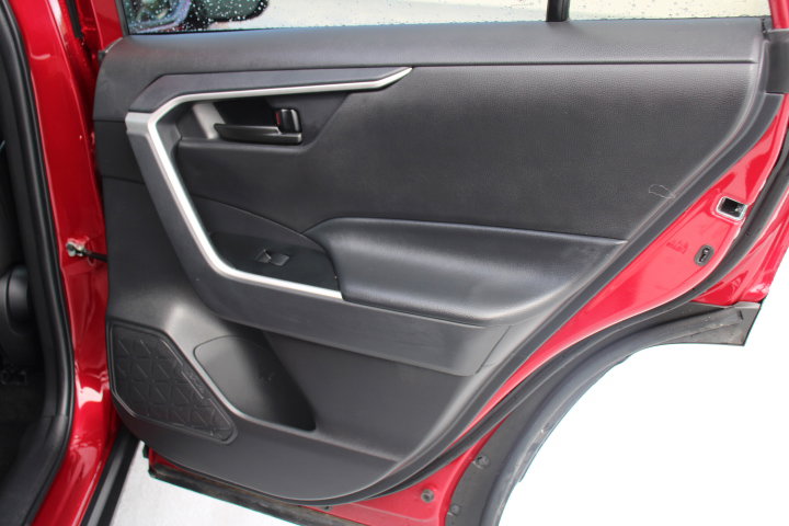 Certified 2025 Toyota RAV4 LE image 16