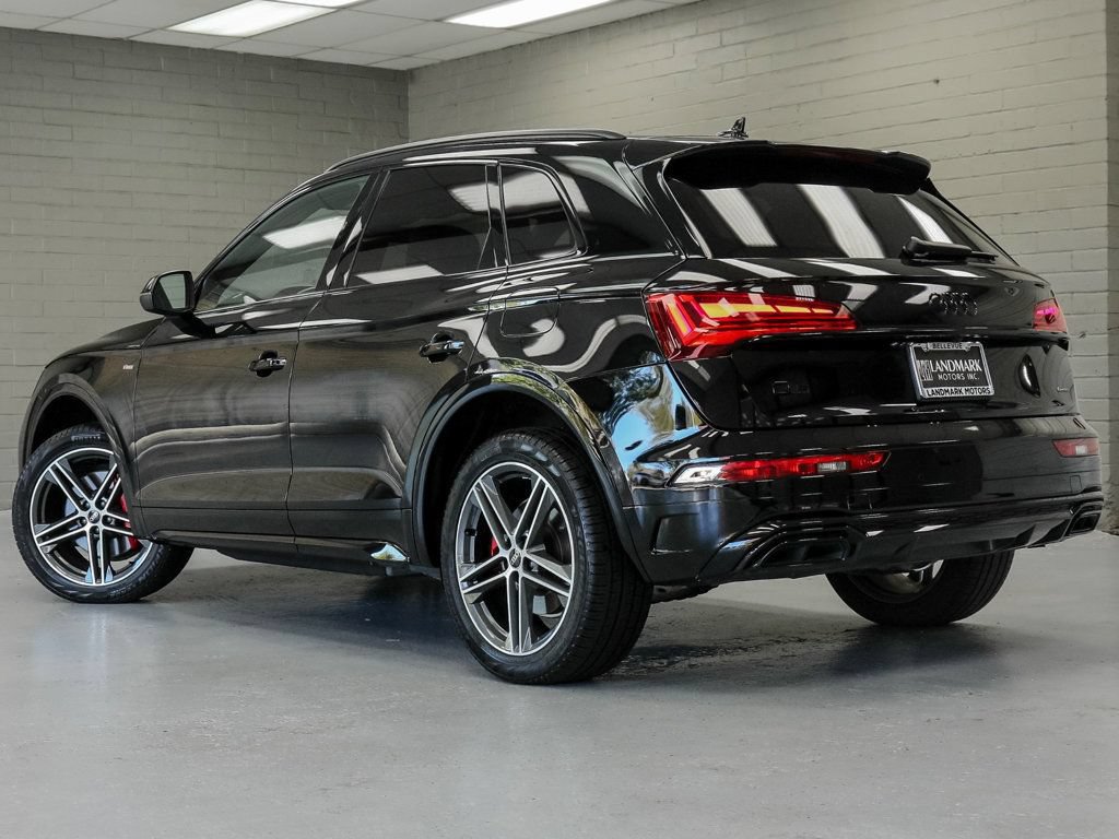 Used 2024 Audi Q5 e Premium Plus w/ Premium Plus Package AWD/4WD image 34