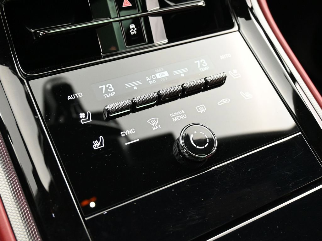 Certified 2024 Porsche Panamera 4 image 22