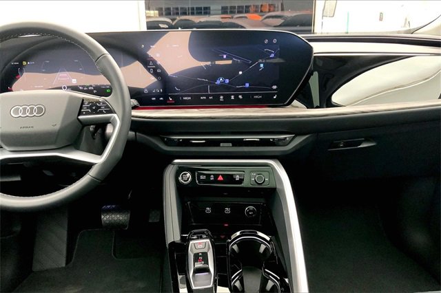 New 2025 Audi Q5 Premium image 8