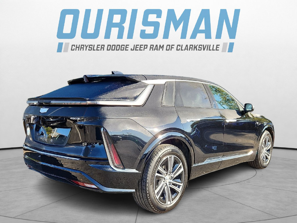 Used 2024 Cadillac Lyriq Luxury RWD image 6