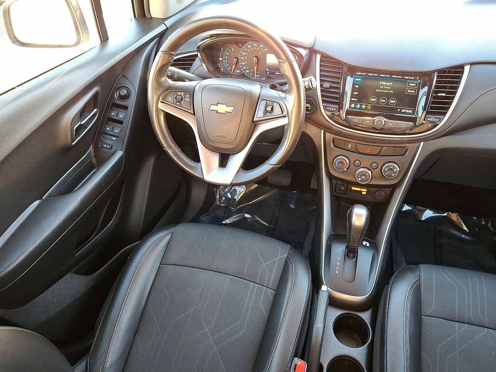 Certified 2019 Chevrolet Trax LT w/ LT Convenience Package image 10