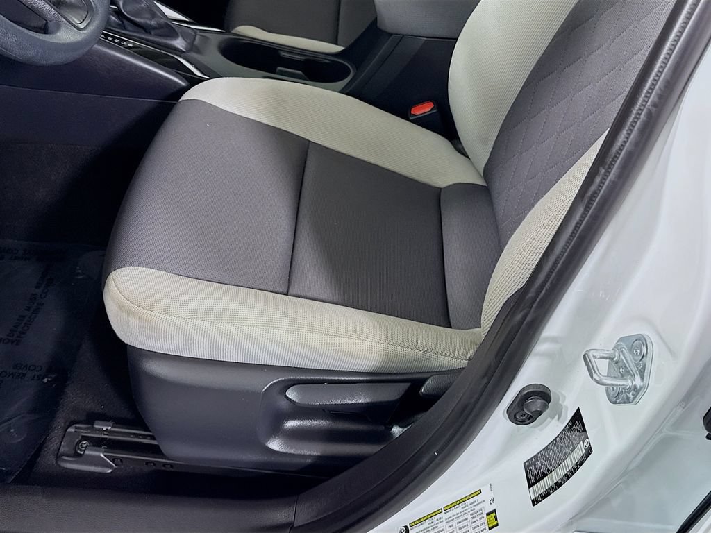 Used 2026 Toyota Corolla LE w/ LE Premium Package FWD image 24