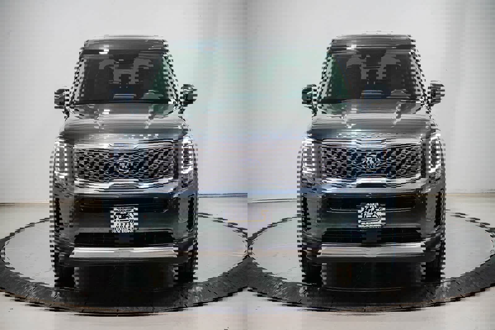 Used 2021 Kia Telluride LX image 6