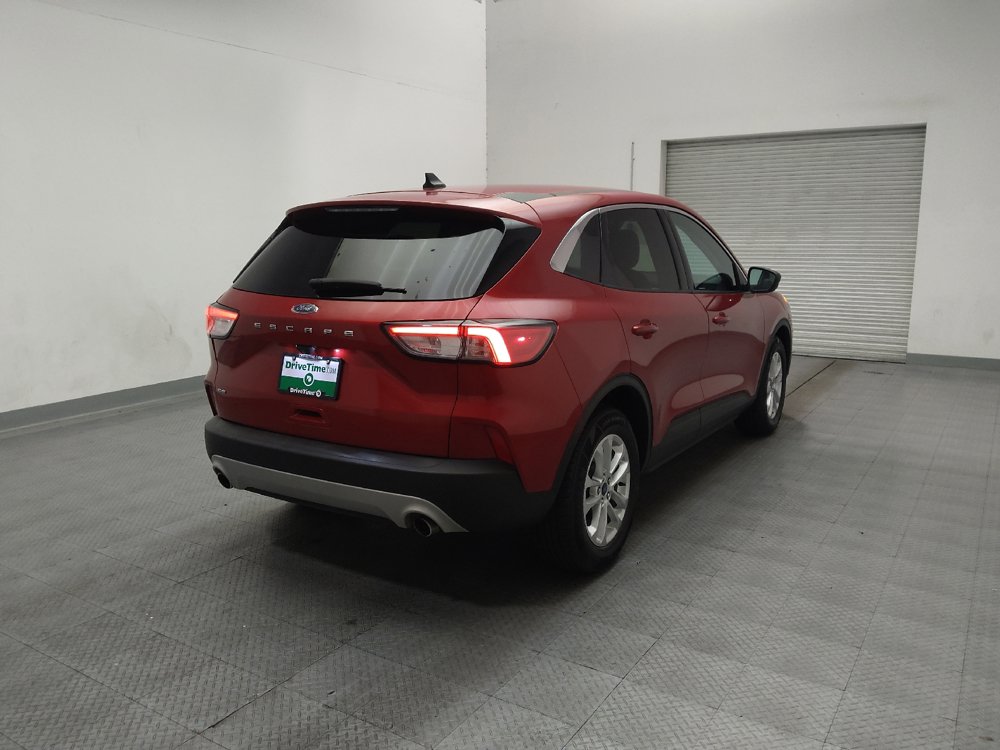 Used 2022 Ford Escape SE FWD image 9