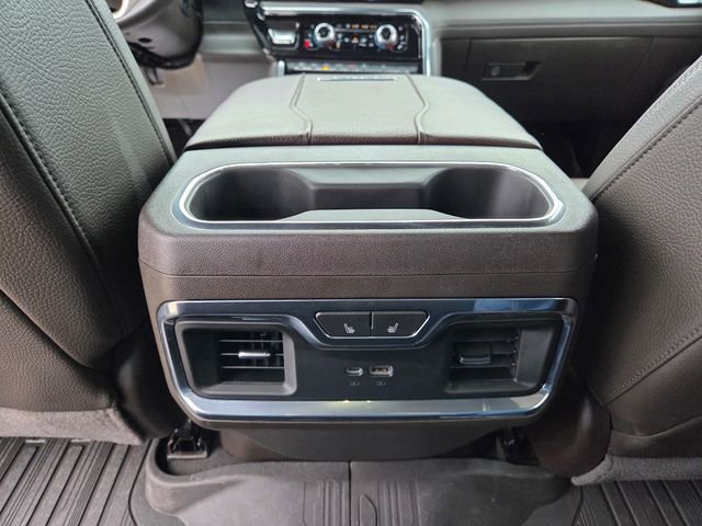 Used 2024 GMC Sierra 3500 Denali w/ Technology Package image 23