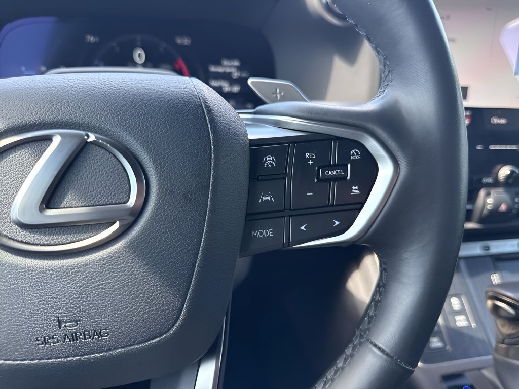 Used 2024 Lexus GX 550 AWD/4WD image 17