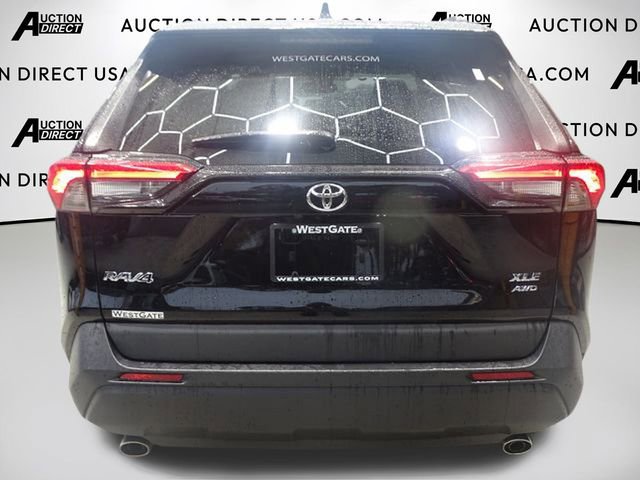 Used 2021 Toyota RAV4 XLE image 6