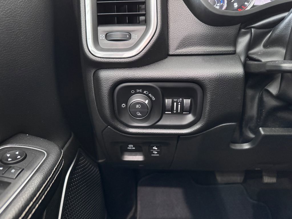 Used 2022 RAM 1500 Laramie image 21