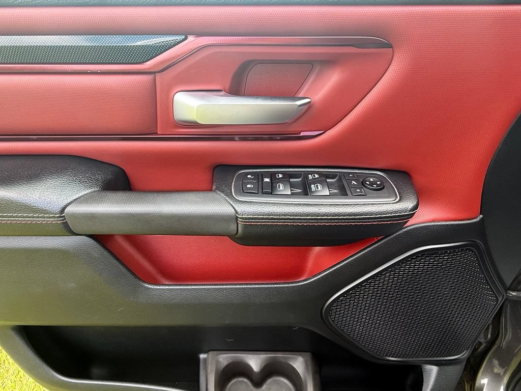 Used 2019 RAM 1500 Rebel w/ Level 2 Equipment Group AWD/4WD image 12