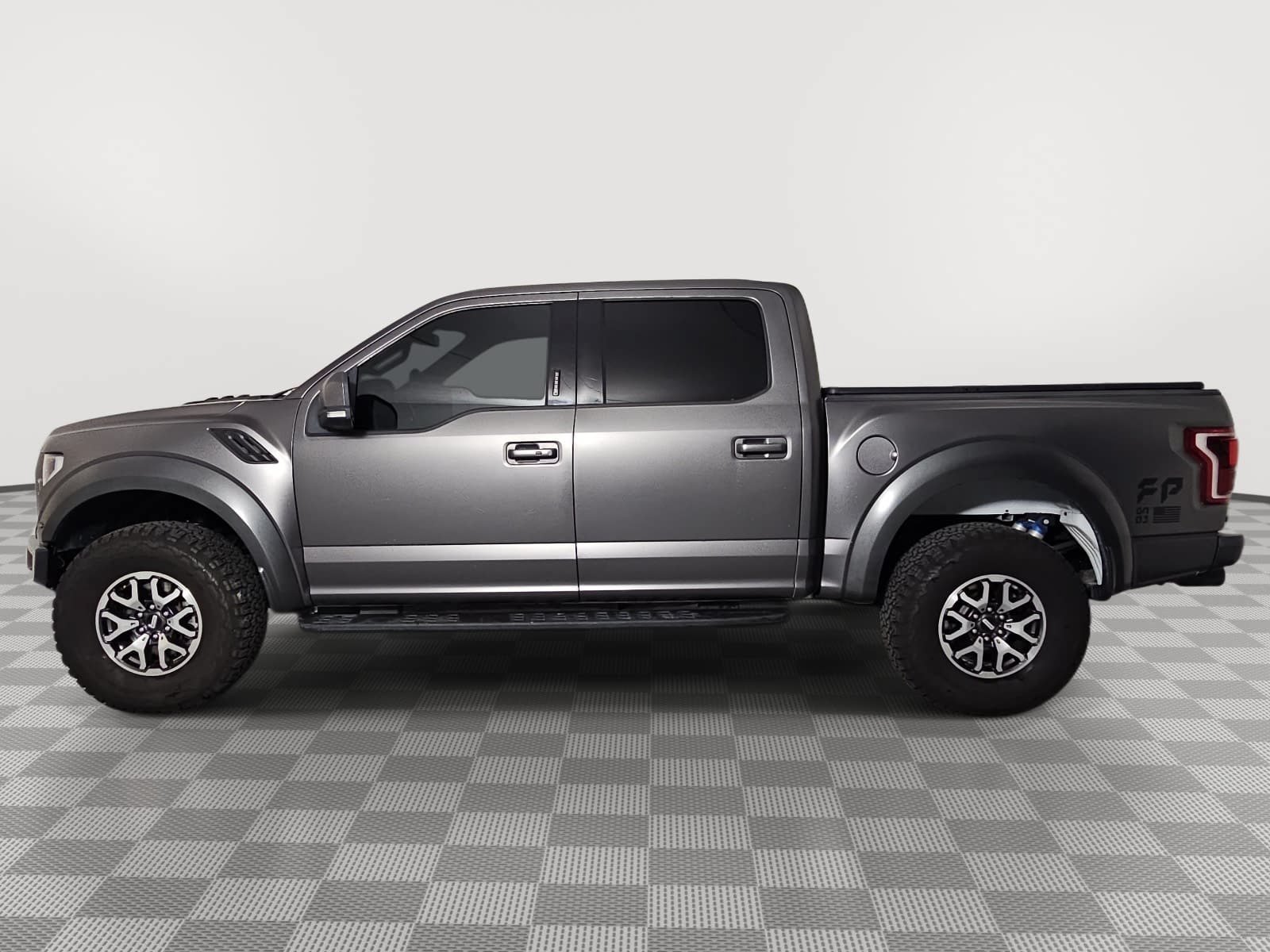 Used 2018 Ford F150 Raptor w/ Equipment Group 802A Luxury AWD/4WD image 5