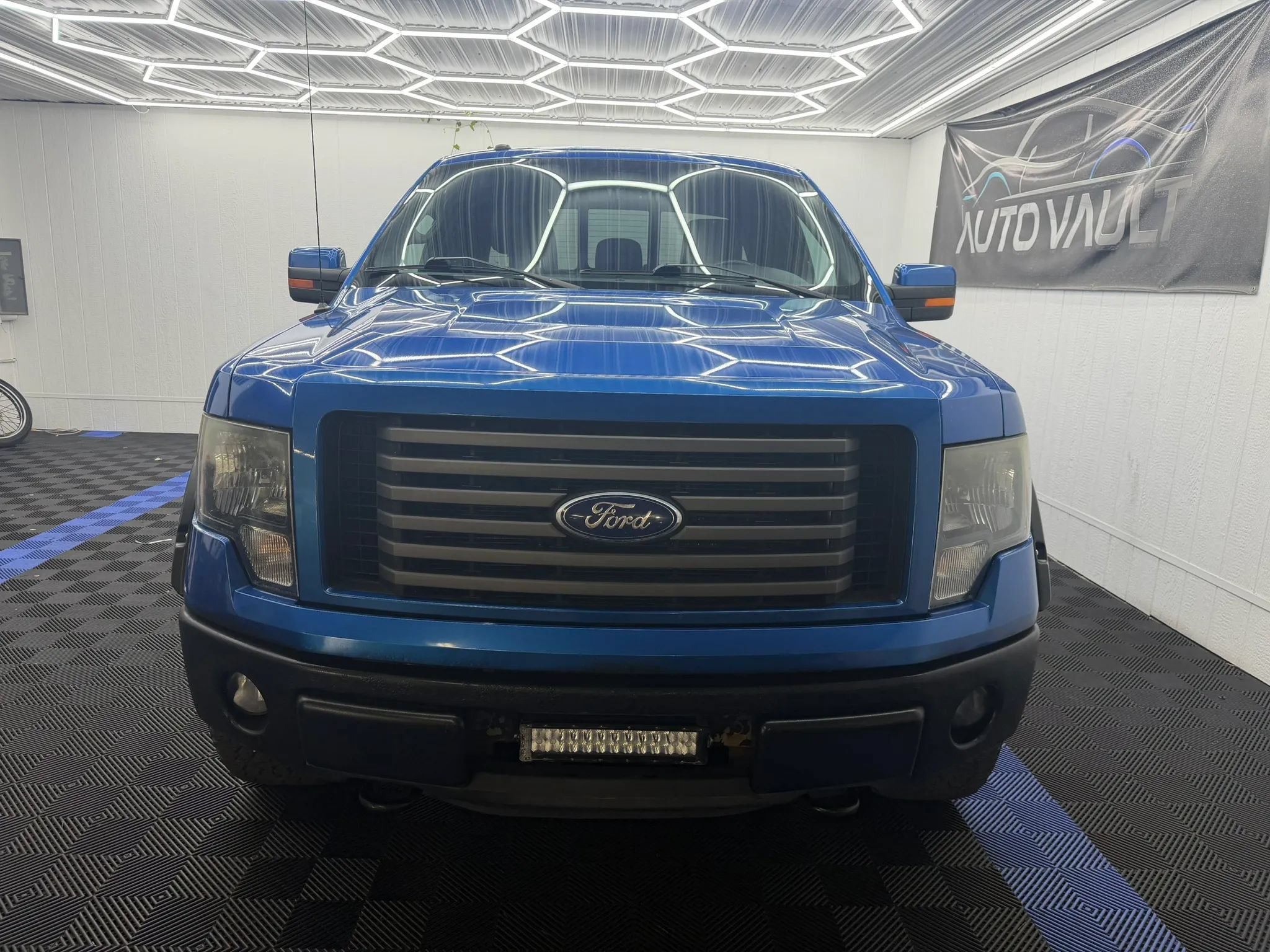 Used 2011 Ford F150 FX4 w/ FX Luxury Pkg AWD/4WD image 3