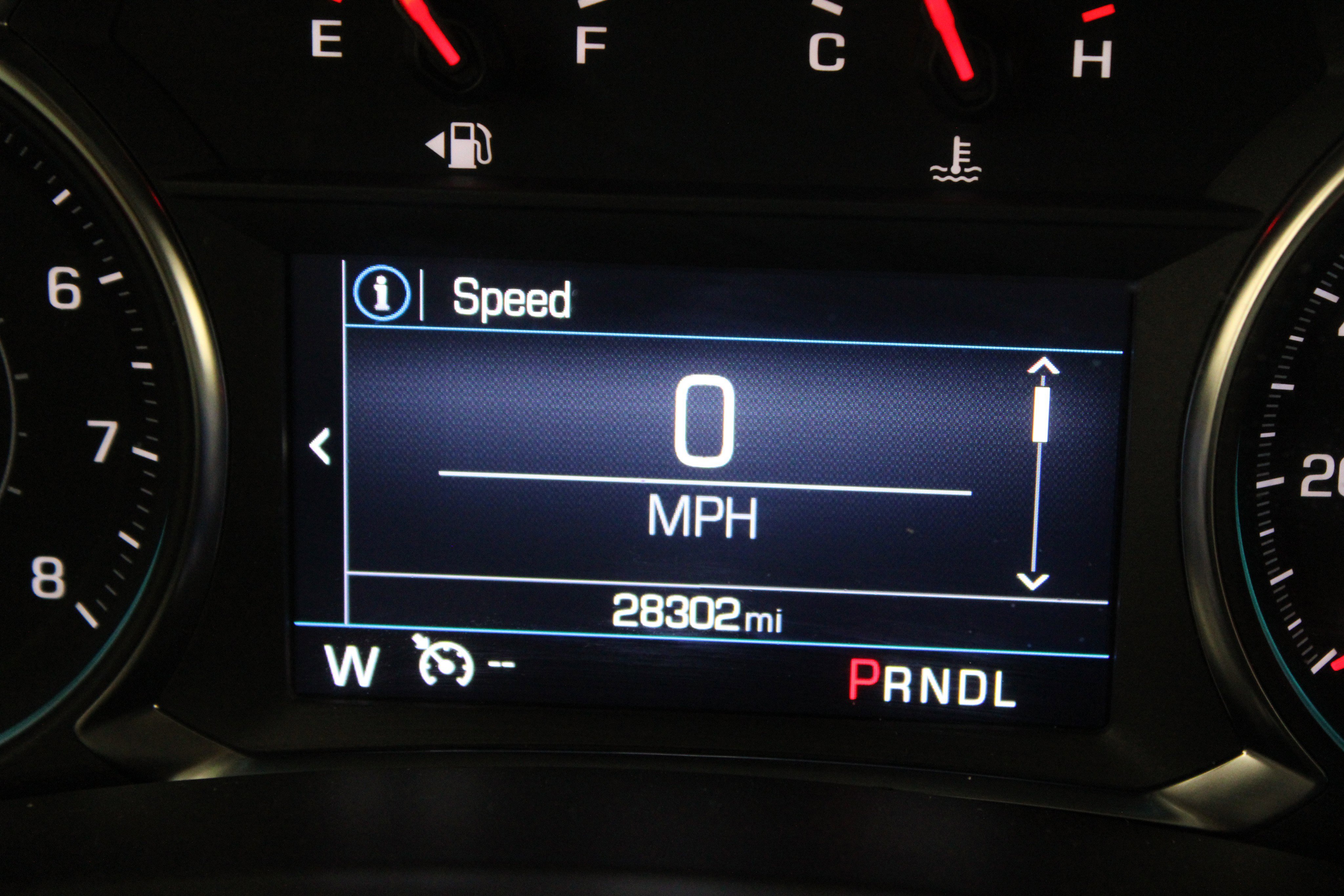 Used 2023 Chevrolet Equinox LT w/ LPO, Floor Liner Package image 10