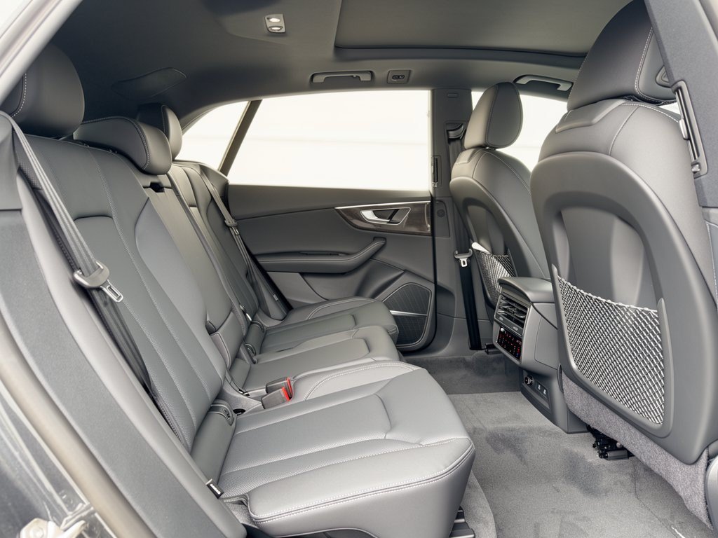 New 2027 Audi Q8 Premium Plus AWD/4WD image 28