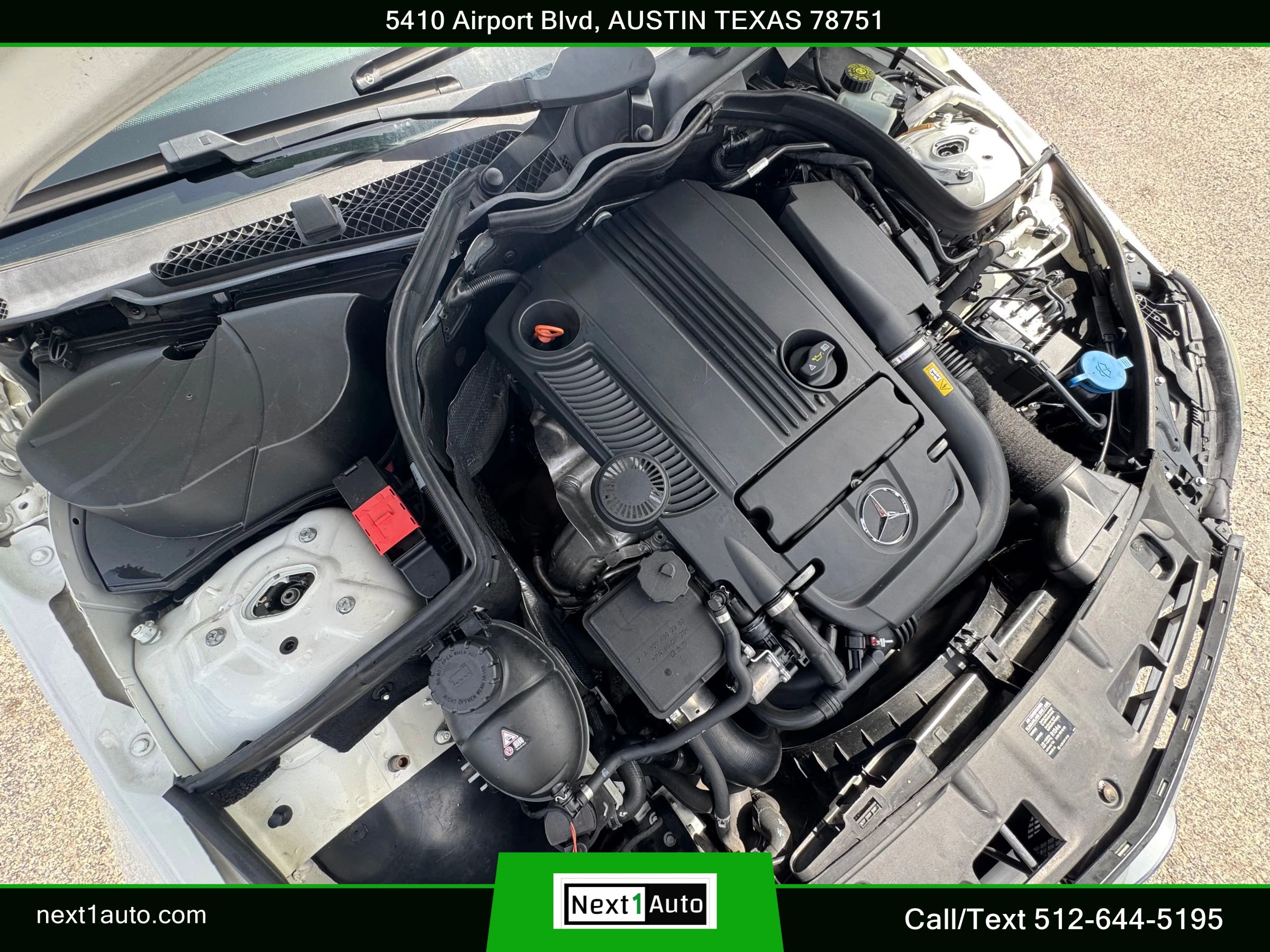Used 2013 Mercedes-Benz C 250 Sedan image 33