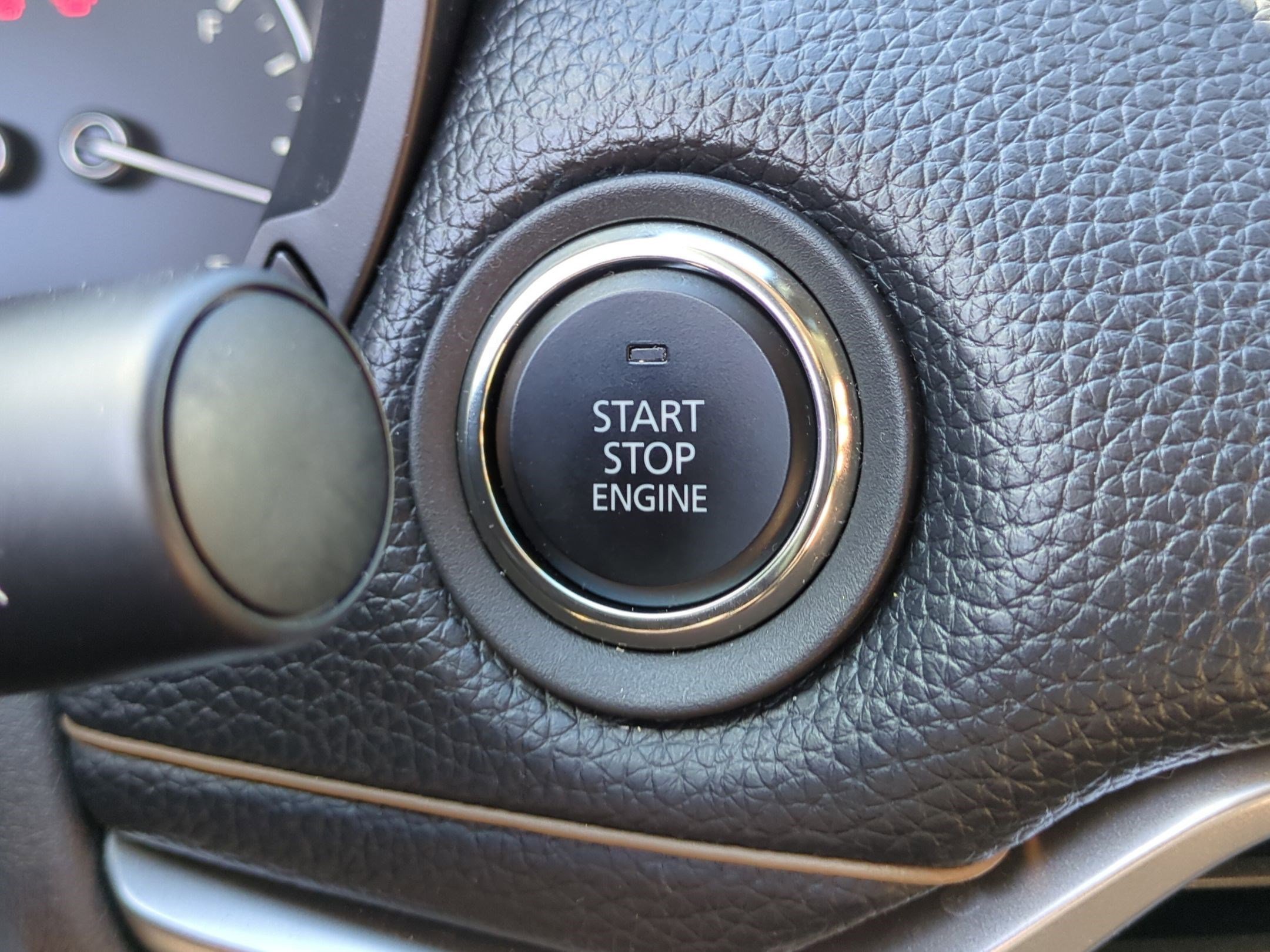 Certified 2025 MAZDA CX-70 3.3 Turbo w/ Preferred Package AWD/4WD image 18