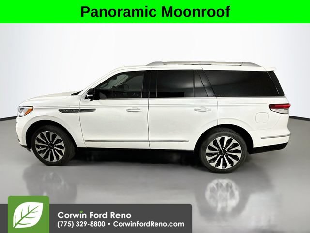 Used 2022 Lincoln Navigator Reserve AWD/4WD image 4