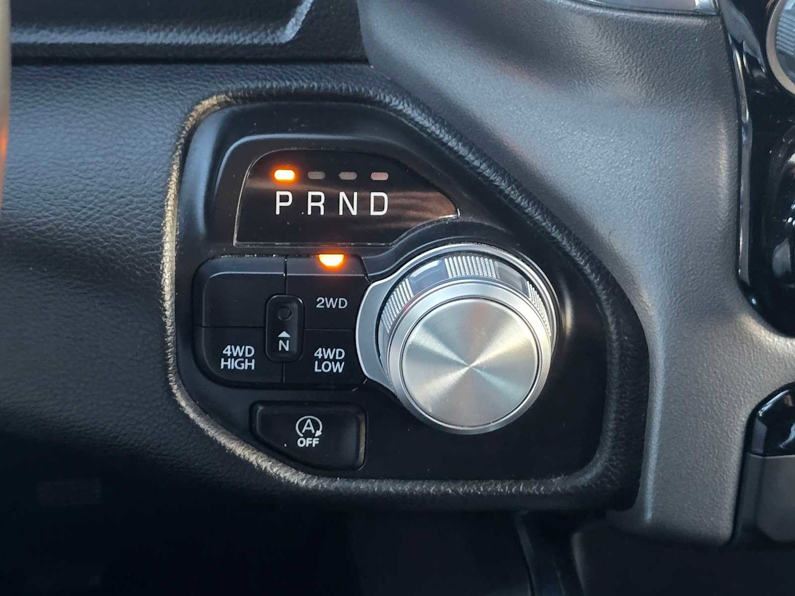 Used 2024 RAM 1500 Laramie image 37