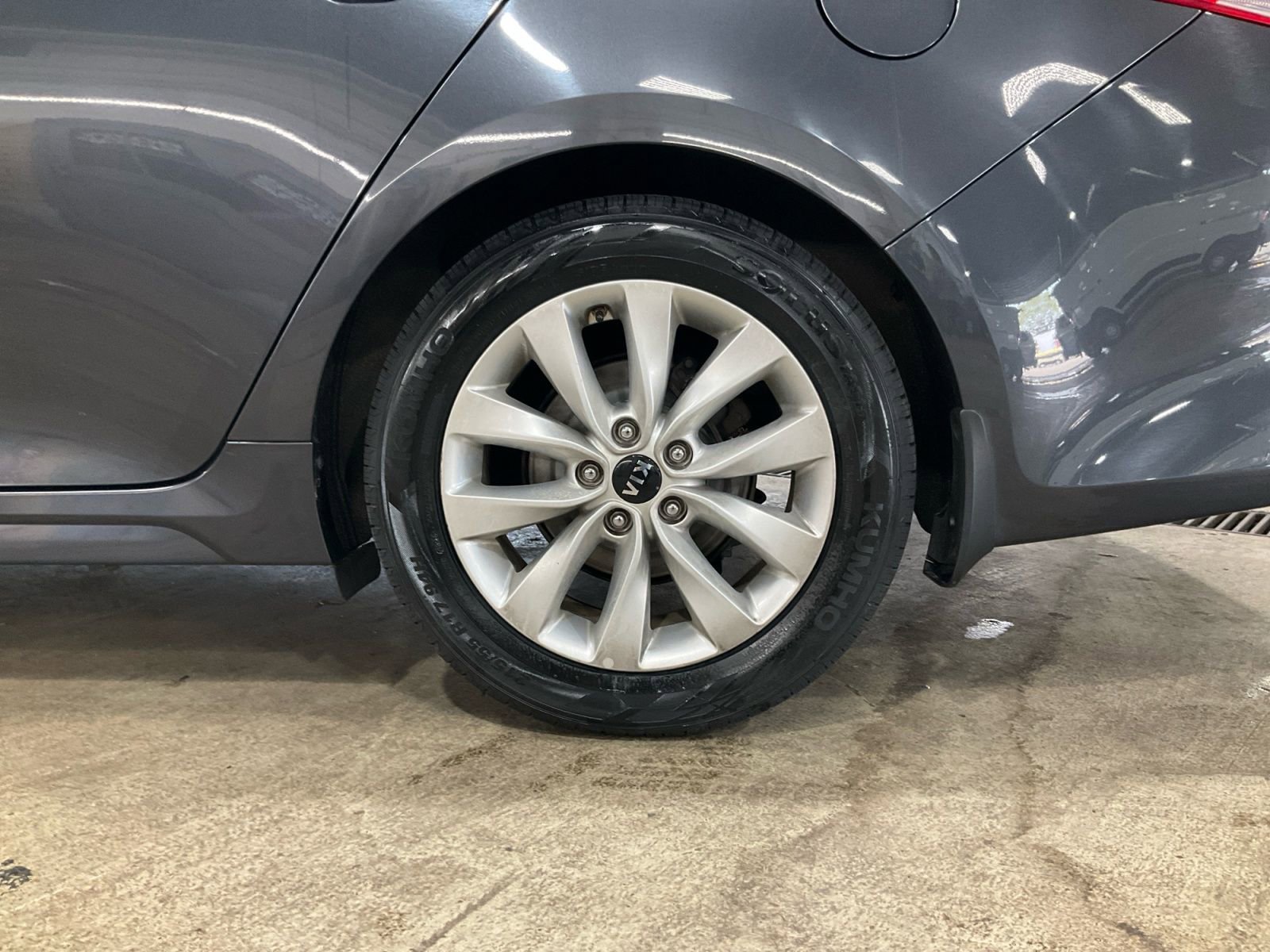 Used 2018 Kia Optima EX FWD image 22