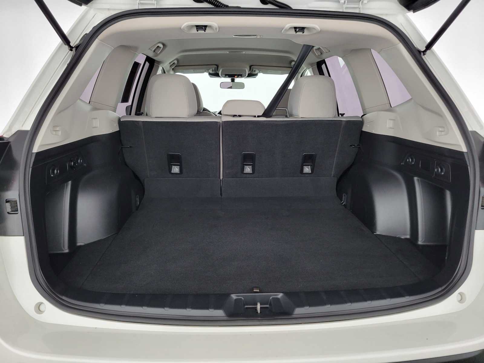 Used 2022 Subaru Forester AWD/4WD image 14