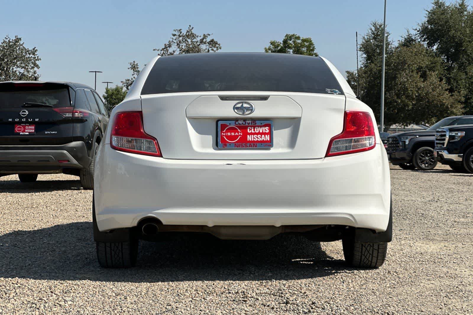 Used 2012 Scion tC FWD image 8