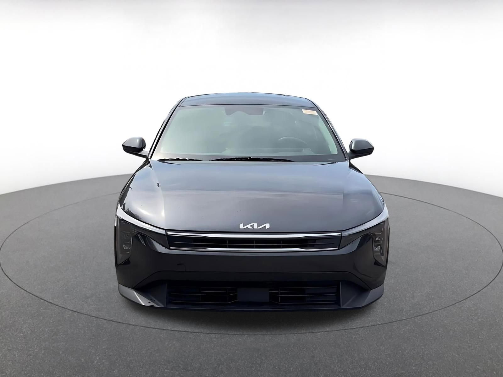 Used 2025 Kia K4 FWD image 3