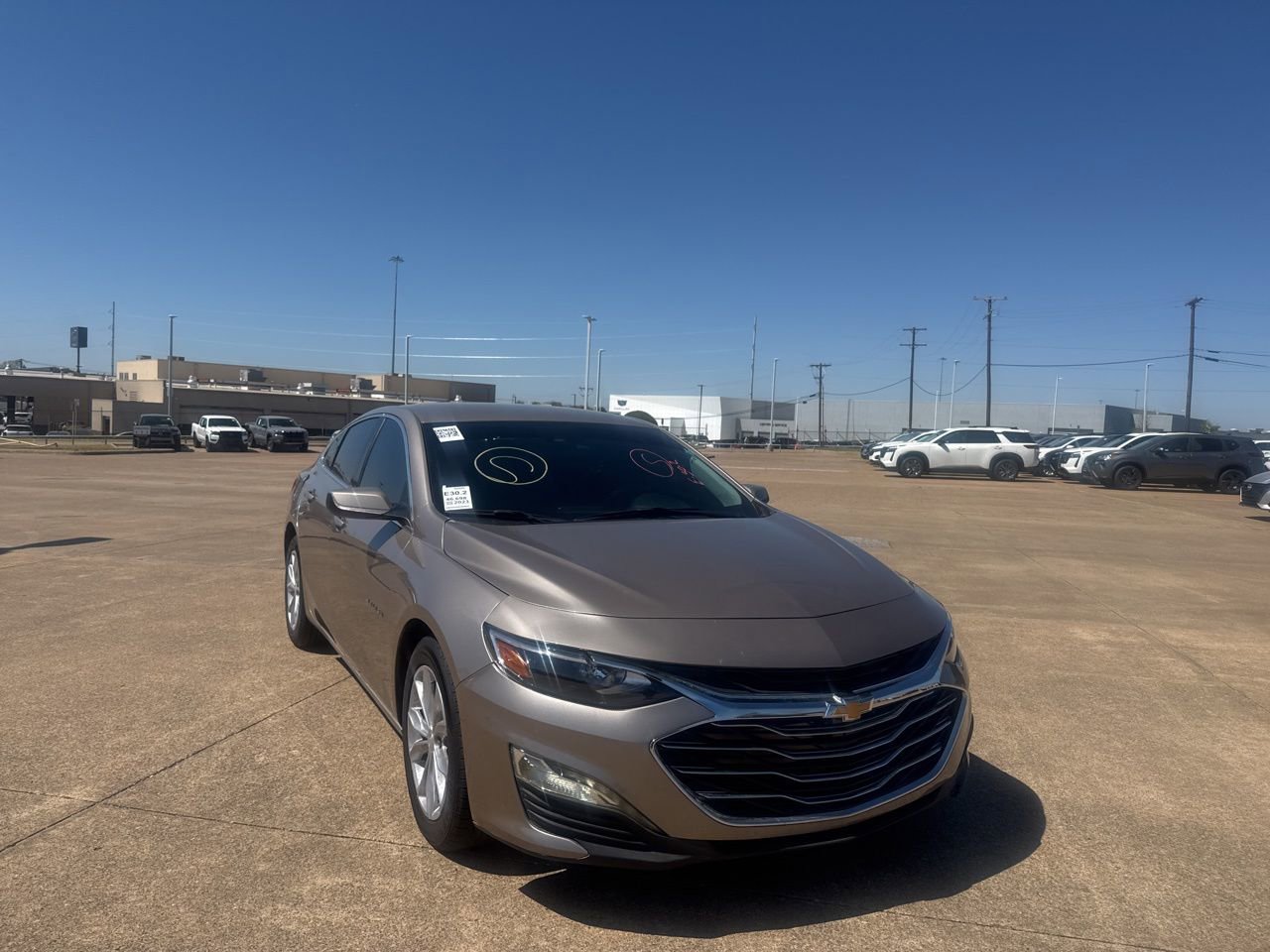 Used 2023 Chevrolet Malibu LT w/ Driver Confidence Package image 2