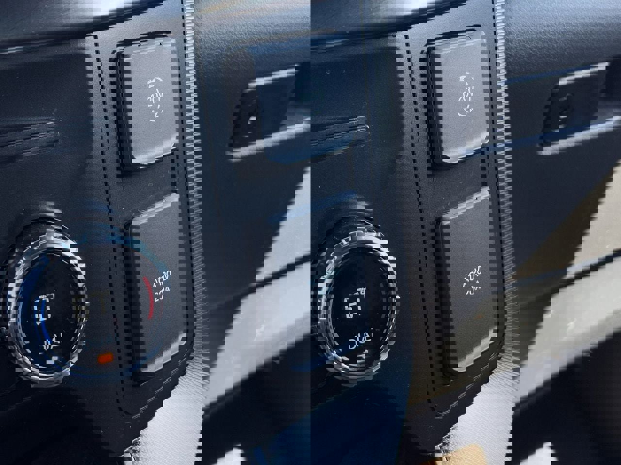 Used 2021 Ford F150 Platinum w/ Equipment Group 701A High image 24