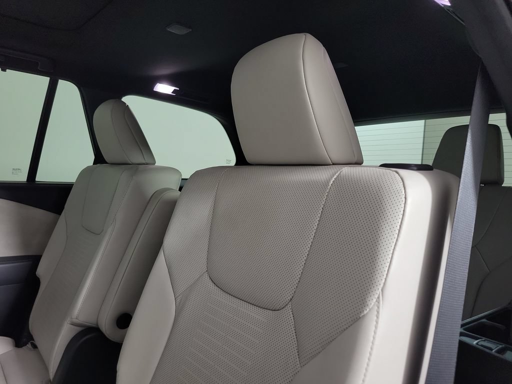 Used 2024 Lexus TX 350 FWD w/ Captains Chair Package image 14